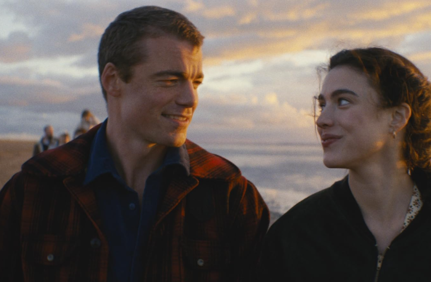 Love of Your Life: Romance Gravado em Lisboa com Margaret Qualley e Aaron Pierre Ganha Trailer